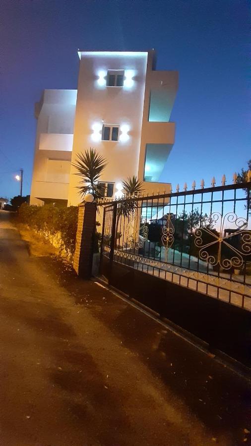 Villa Zotaj Ksamil Kültér fotó